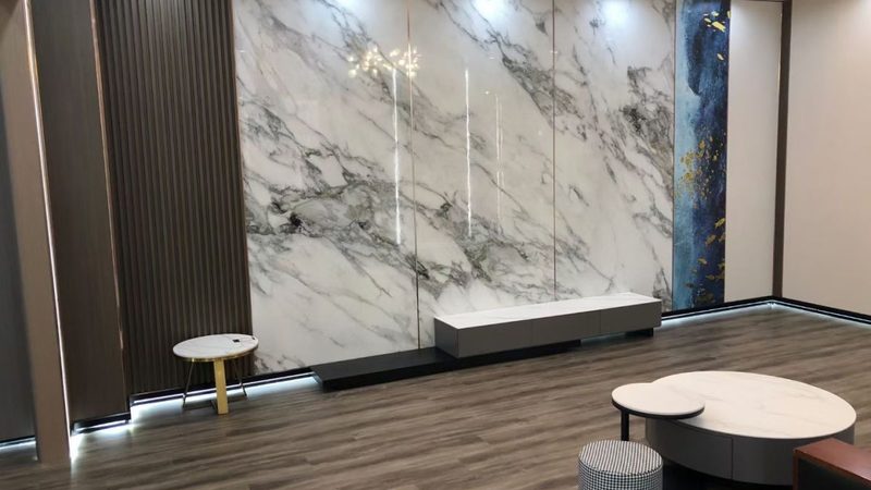 丙烯酸屋顶防水涂料：揭秘其优缺点与适用场景